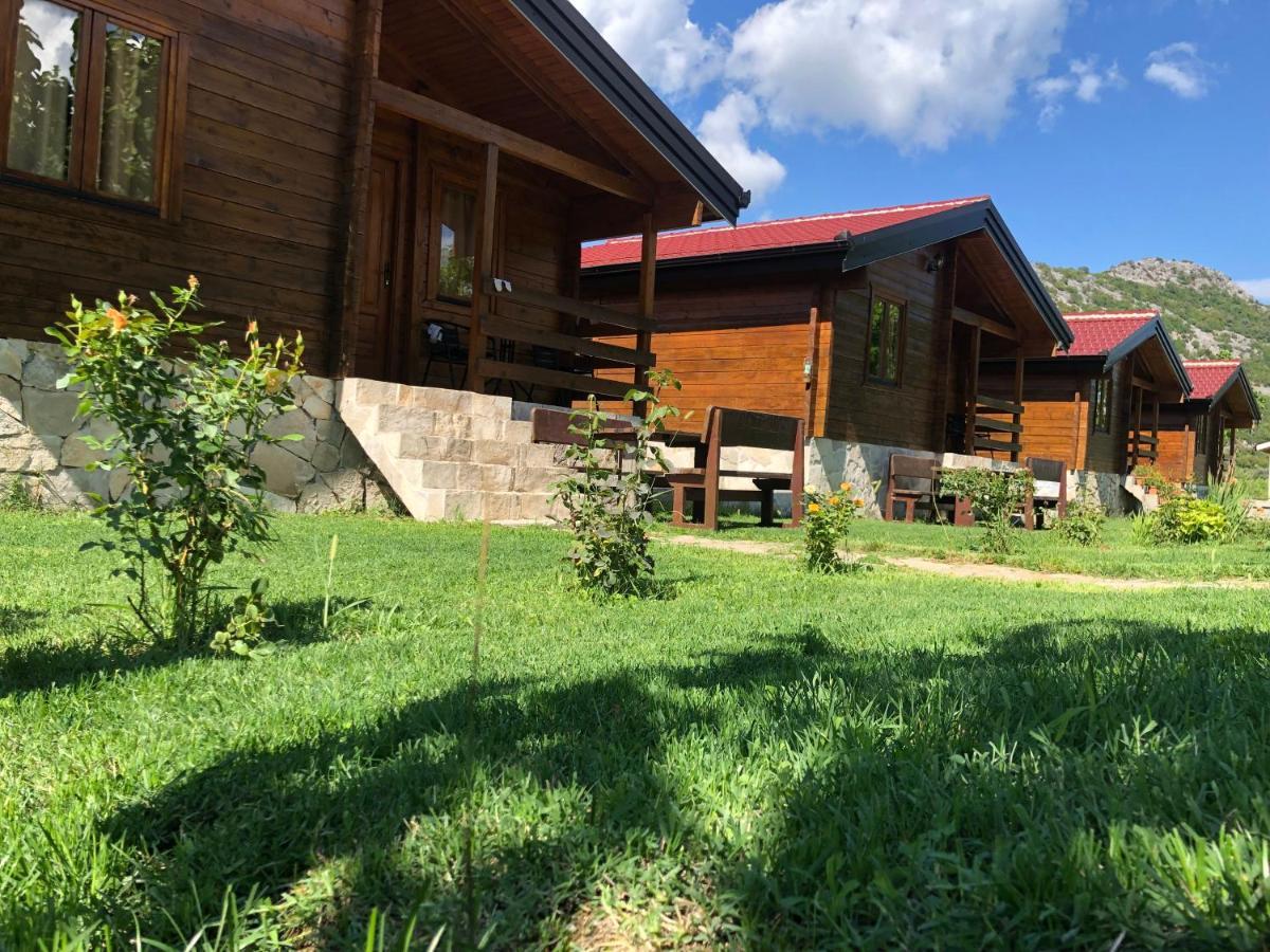Orahovo Cottages Virpazar Extérieur photo